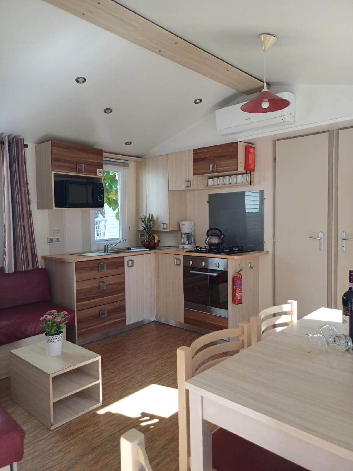 Camping Tucan - Mobile Homes By Lifestyle Holidays Lloret de Mar Zewnętrze zdjęcie